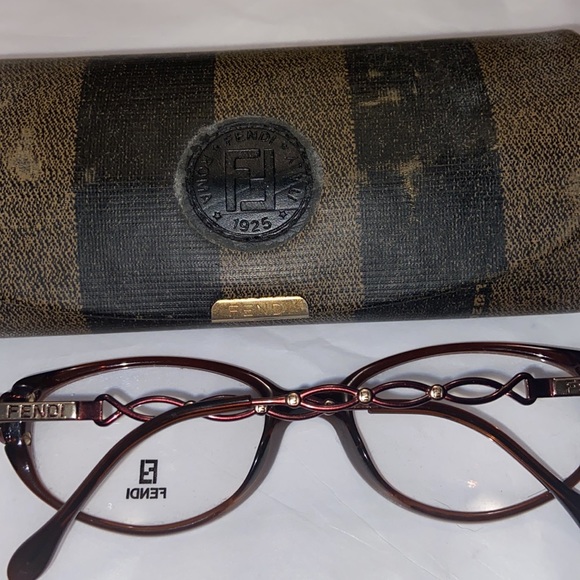 Vintage fendi glasses and case - Picture 3 of 4